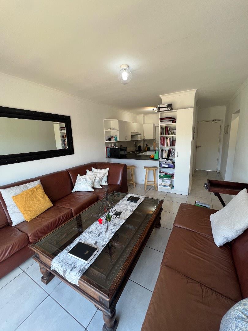 2 Bedroom Property for Sale in Silver Oaks Western Cape